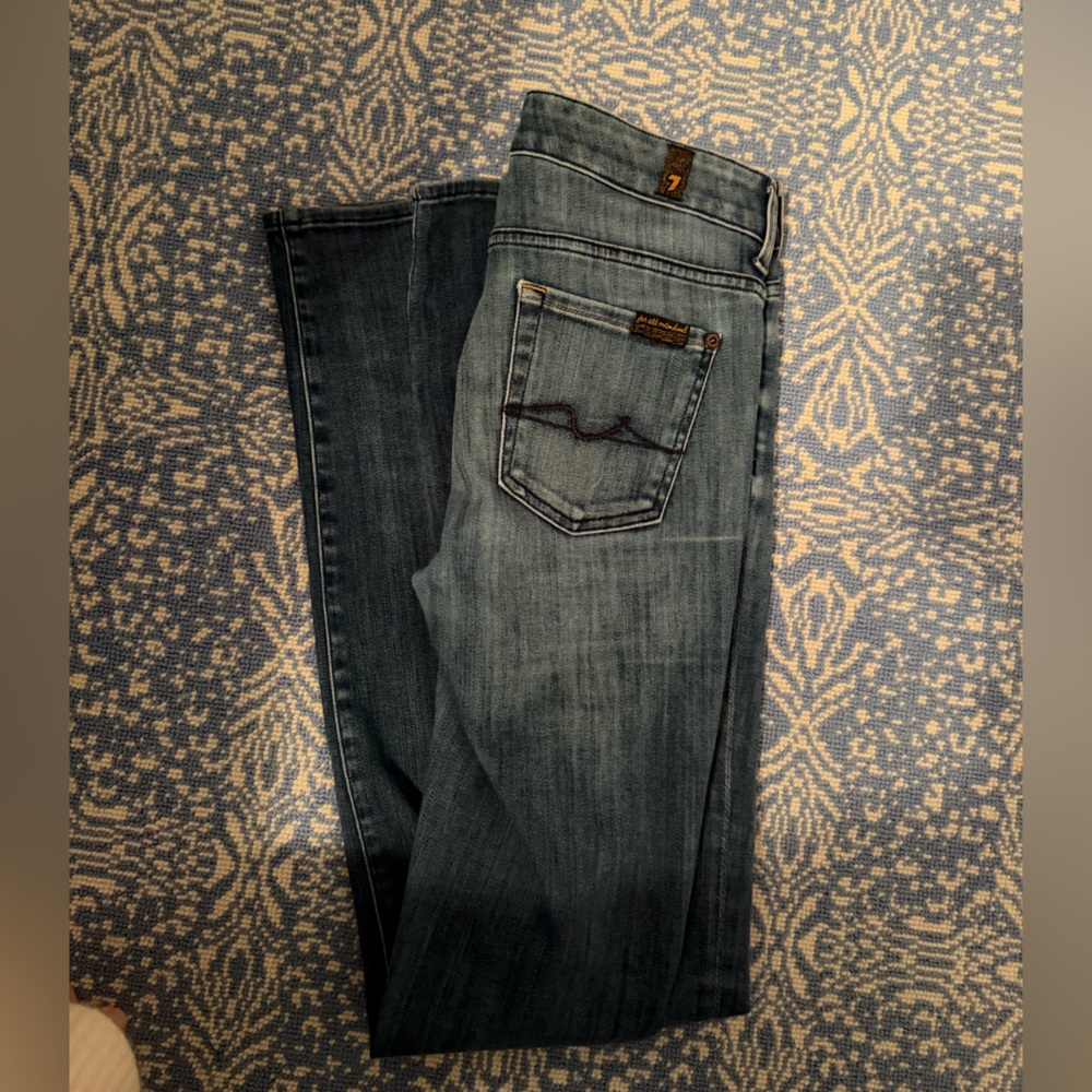 7 For All Mankind Women’s Light Wash Straight Jeans